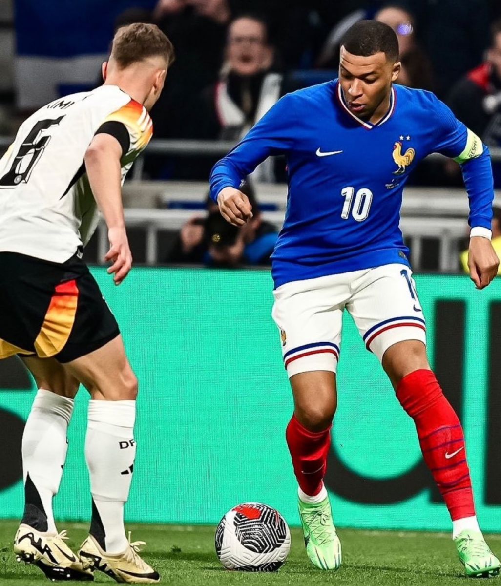 Mbappe bị khóa chặt vì thiếu đi khoảng trống